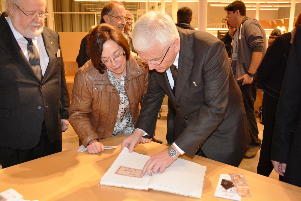 inauguració nova biblioteca can Manyer