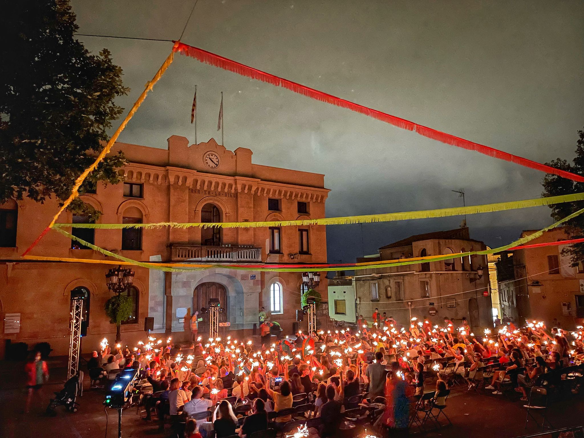 La Geganit obre la porta a la Festa Major dels Sants Genís