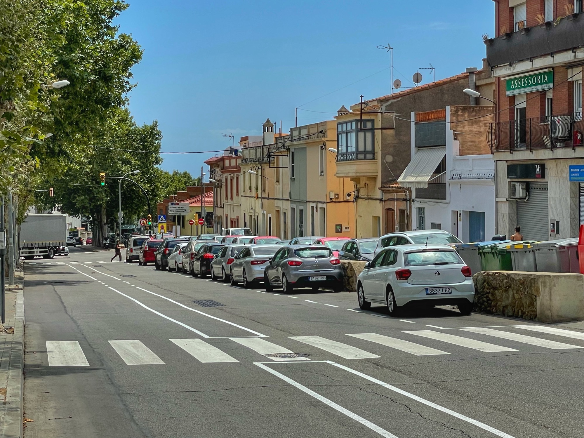 S'amplien les zones d'aparcament a la riera de Targa