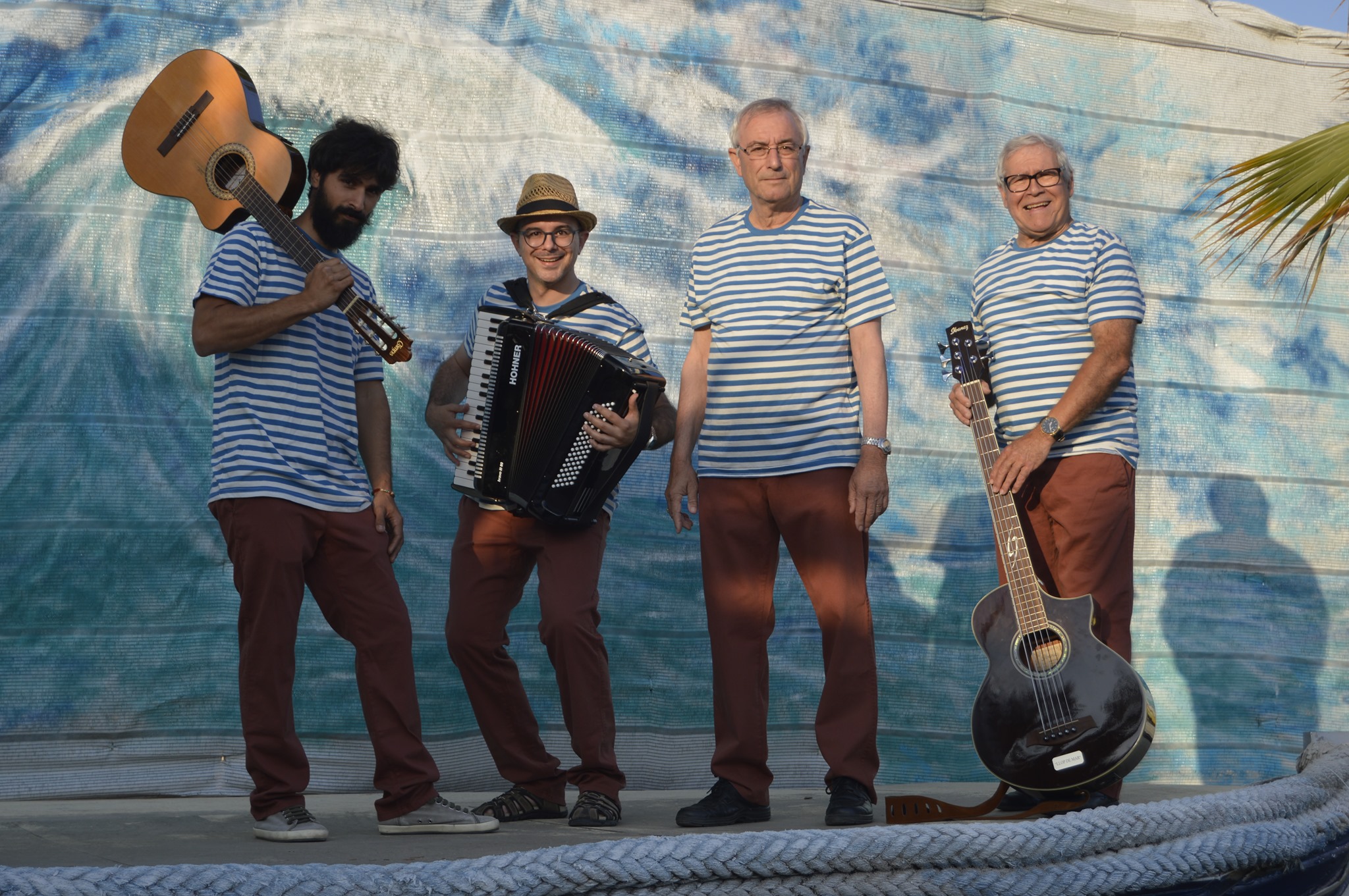 Sants Gen&iacute;s 23. Havaneres i Rom cremat