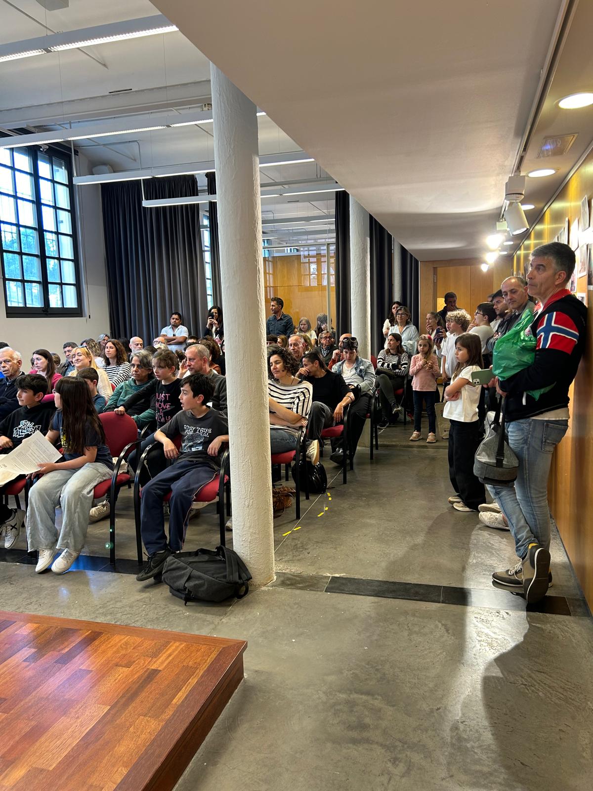 Concurs Literari de Sant Jordi 2025